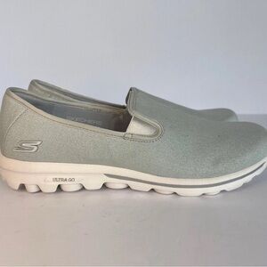 Size 11 Women’s Skechers GOwalk Classic Washable Slip-Ons Basic Fun Light Gray